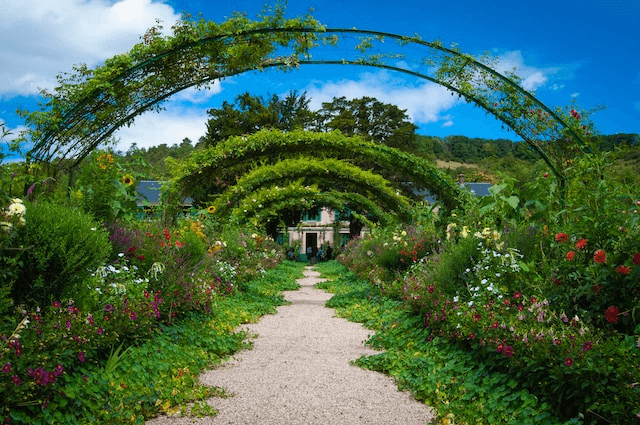 La Vesta Landscaped Garden